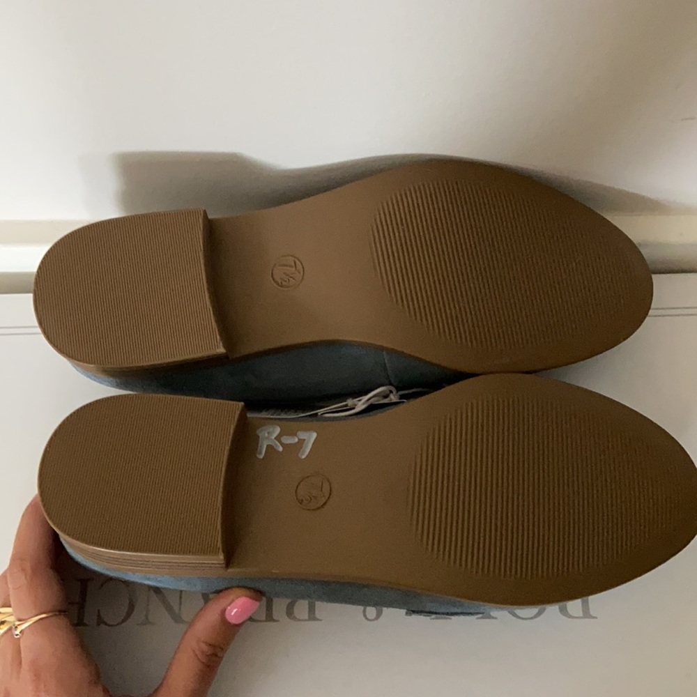 Suede Loafers *Never Worn NWT* Universal Thread - Picture 13 of 15